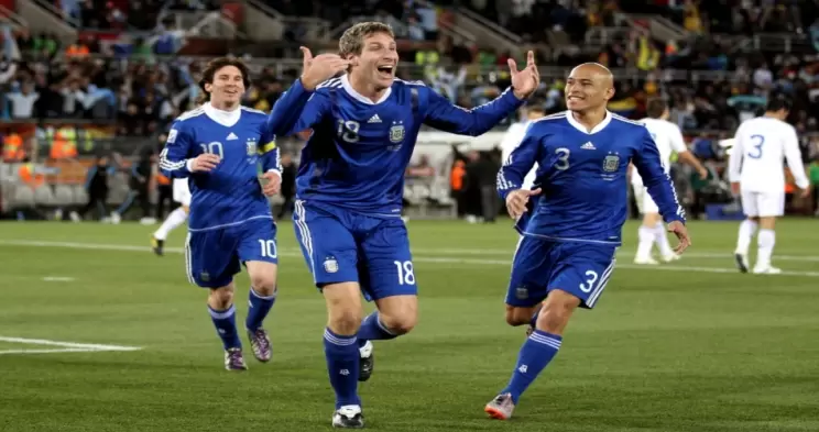 莱切VS亚特兰大直播_莱切VS亚特兰大高清体育直播比赛直播_莱切VS亚特兰大多频道体育直播赛事-24直播